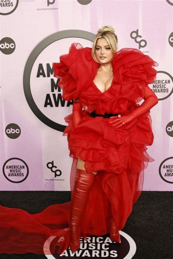 Bebe Rexha 2022 AMA performance 